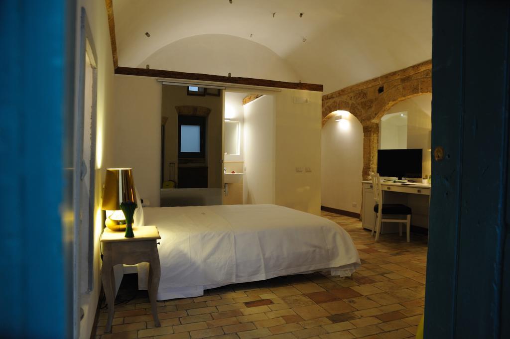 Il Nido Dei Falchi B&B Альтамура Номер фото